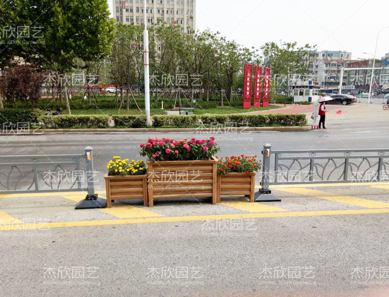 如何查看道路花箱廠家真假？
